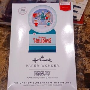 3 FOR $10  Hallmark Signature Paper Wonder Holiday Card.
